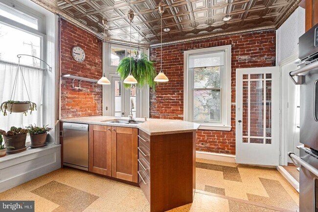 Foto del edificio - 846 LeCount St