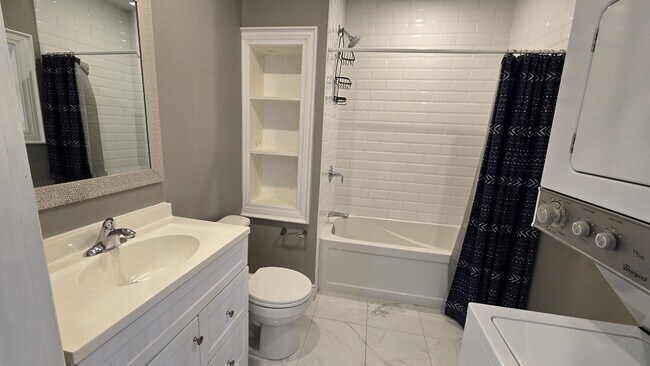 Photo du bâtiment - 76 Burlington St E