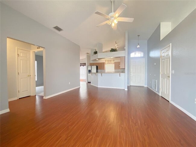Building Photo - 445 Savanna Pointe St