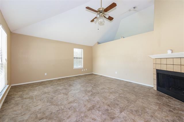 Building Photo - 2222 Cortland Cir