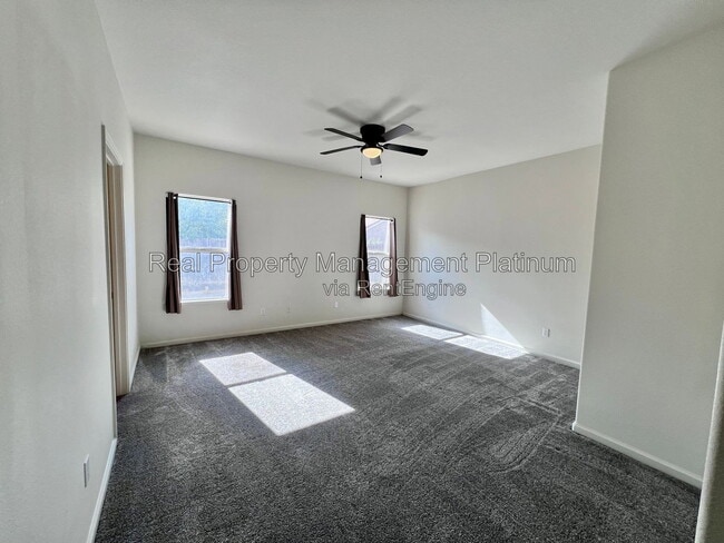 Building Photo - 10263 N Recreation Ave