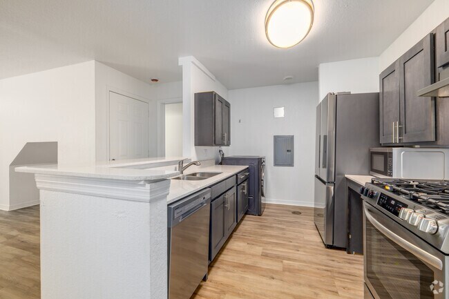 4 habitaciones, 3 baños - 1,438 pies cuadrados - Cocina - Harbor Cove