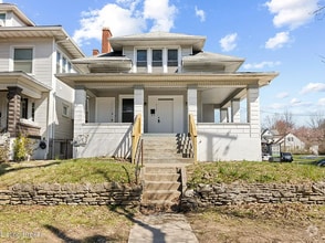 Building Photo - 4131 W Broadway
