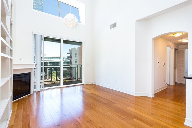 Building Photo - 525-511 N 11th Ave