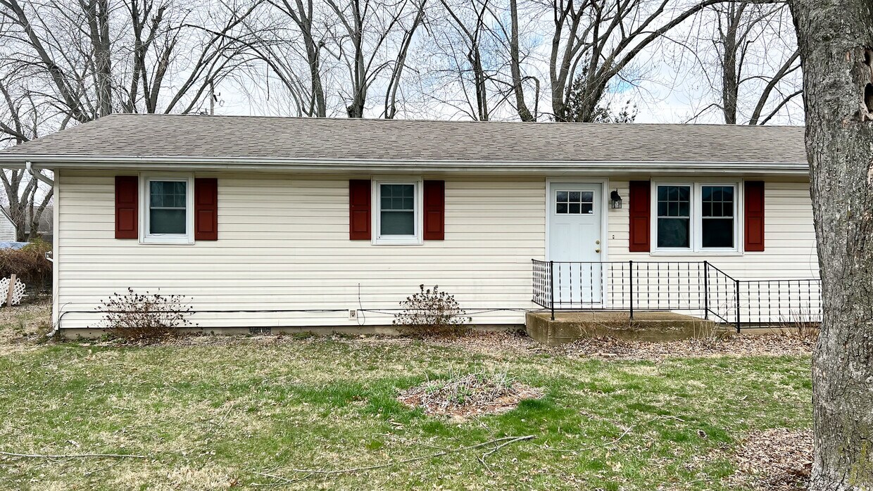616 Shenandoah St, Cuba, MO 65453 House Rental in Cuba, MO