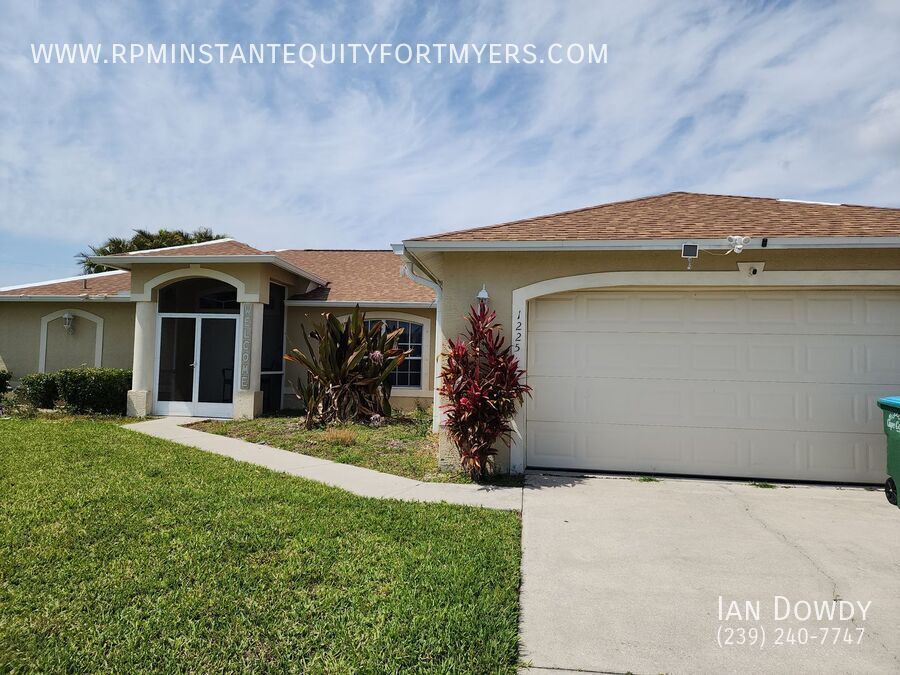 Primary Photo - 1225 SW 33rd Terrace