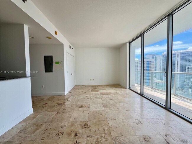 Foto del edificio - 1060 Brickell Ave