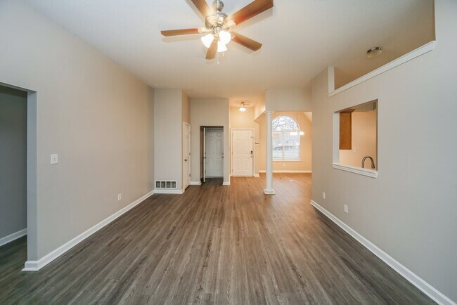 Foto del edificio - 965 Parham Drive