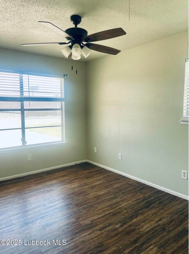 Building Photo - 3420 Bangor Dr