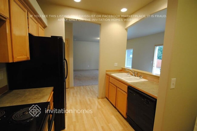 Foto del edificio - 2313 151st St E
