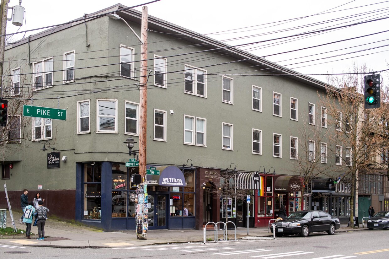 Foto principal - 725 E Pike St