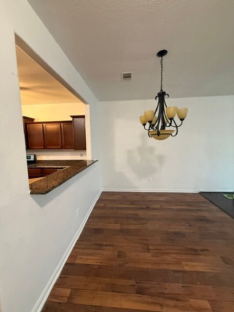 Foto del edificio - 17335 Osprey Forest Dr
