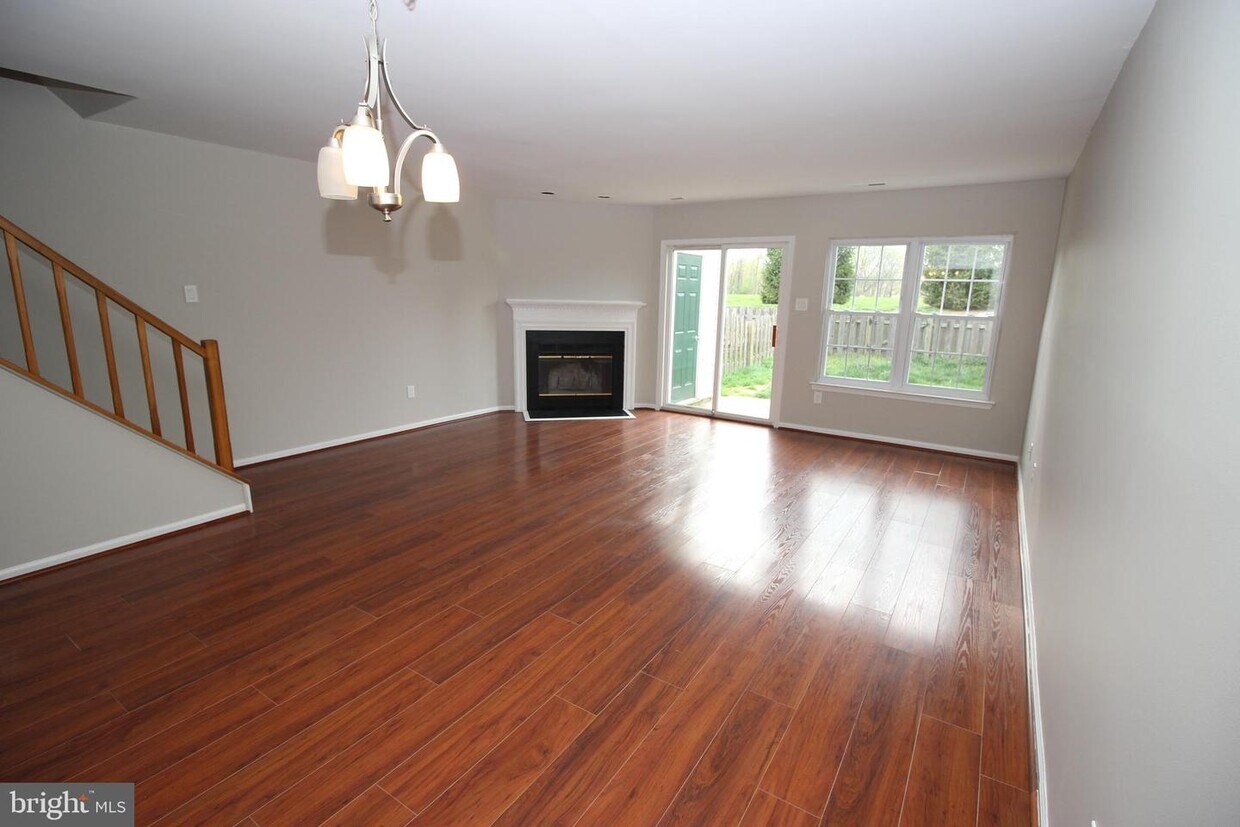 29 Van Horn Pl, Holland, PA 18966 Townhome Rentals in Holland PA