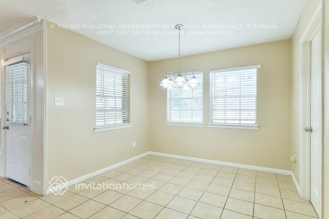 Foto del edificio - 15407 Pebble Bend Dr