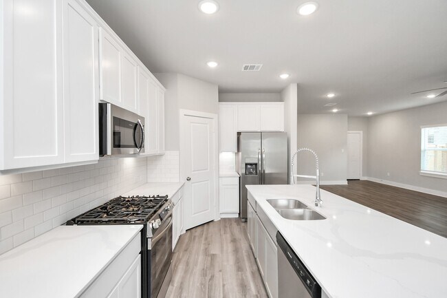 Foto del edificio - 21047 Bay Vlg Dr