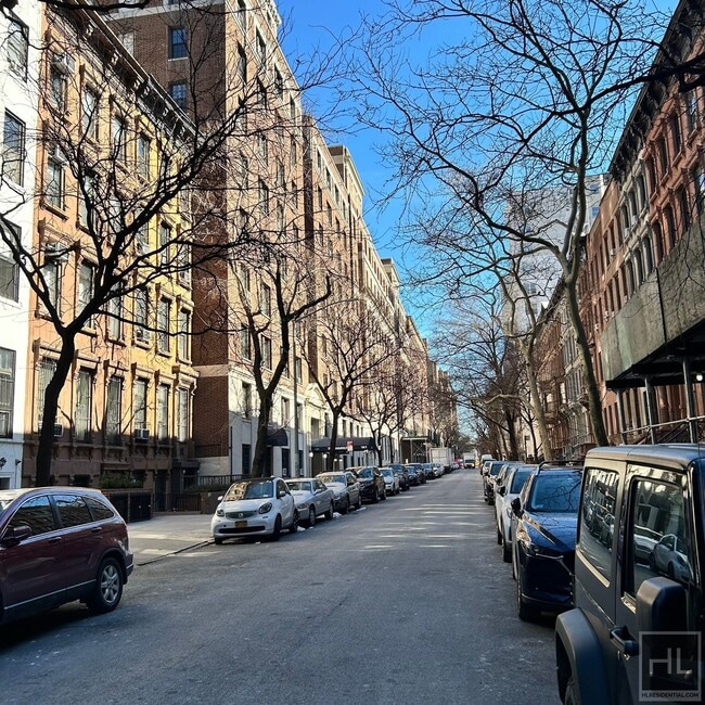 Building Photo - WEST 58 STREET