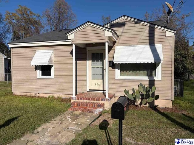 Foto del edificio - 426 Manor Cir