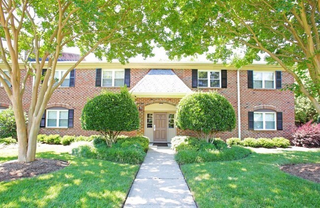 Hermosos paisajes - Lake Bradford Apartments
