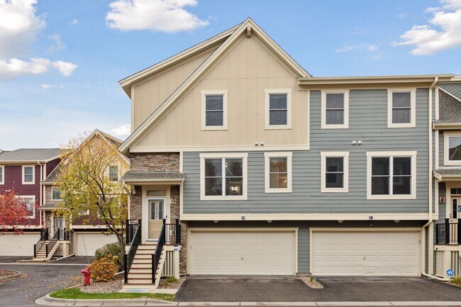 Foto del edificio - 10749 Falling Water Ln