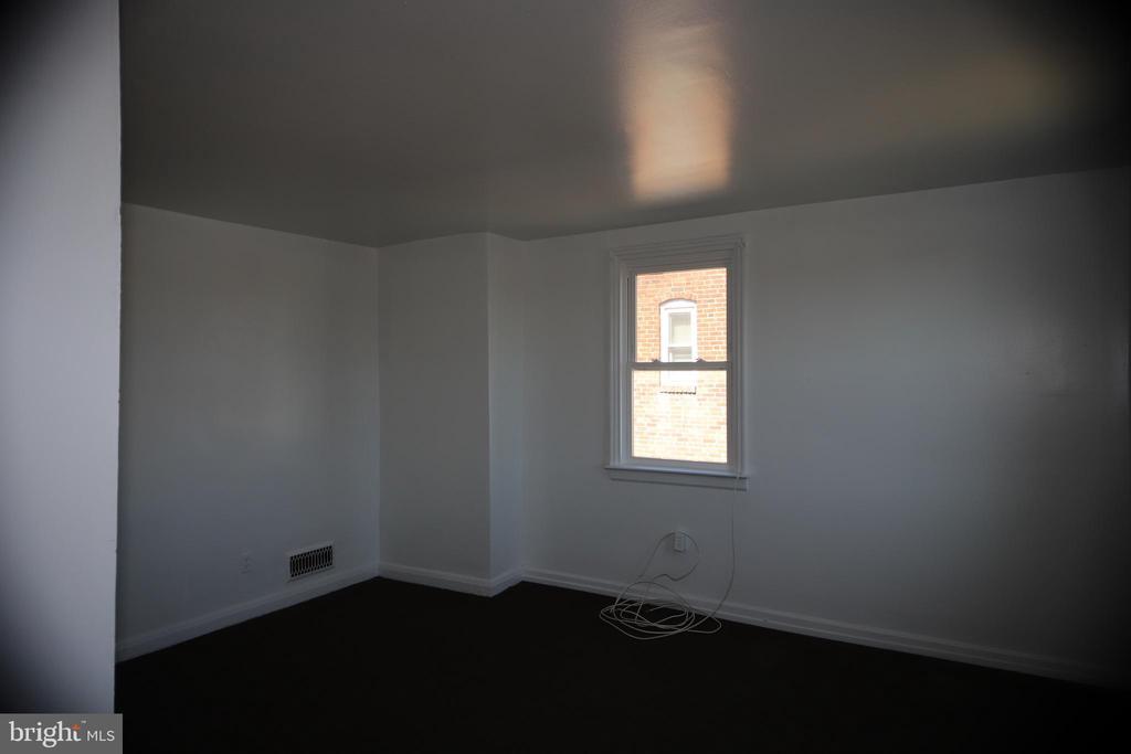 Foto principal - 2962 Sollers Point Rd