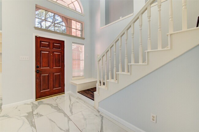 Foto del edificio - 115 Crimson Bay Dr