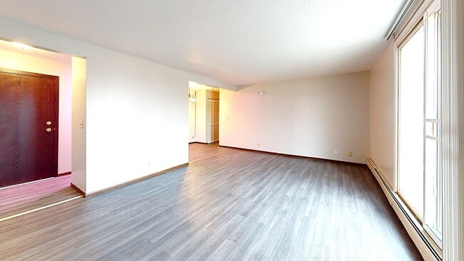 Foto del edificio - Cedar House Apartments