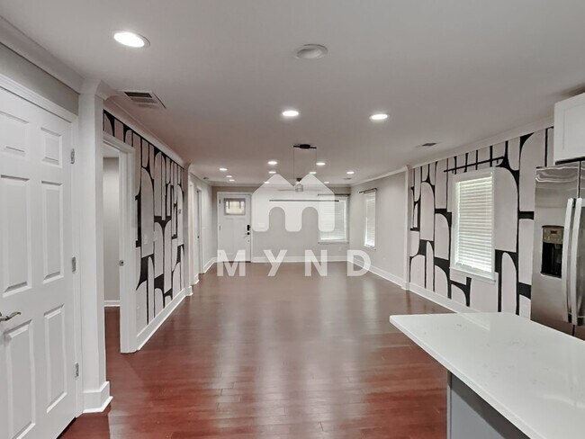 Foto del edificio - 963 Sims Ave NW
