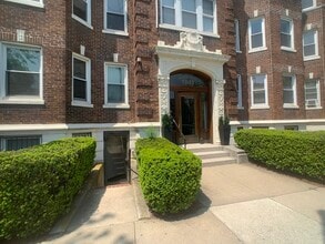 Building Photo - 1641 Commonwealth Ave