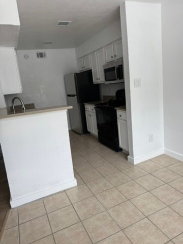 Foto del edificio - 5418 Lakeview Pkwy