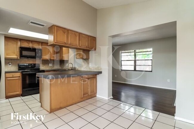 Foto del edificio - 1117 Jambalana Dr