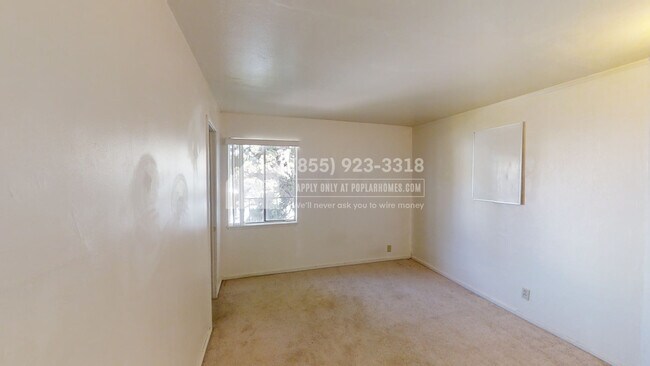 Building Photo - 3040 Stanton St