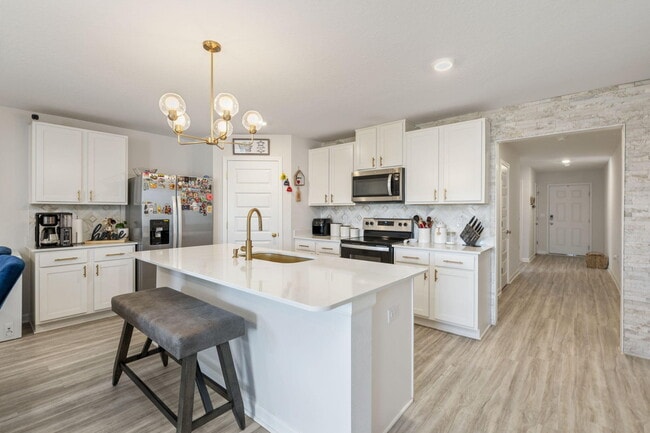 Building Photo - 4735 Airmen Dr