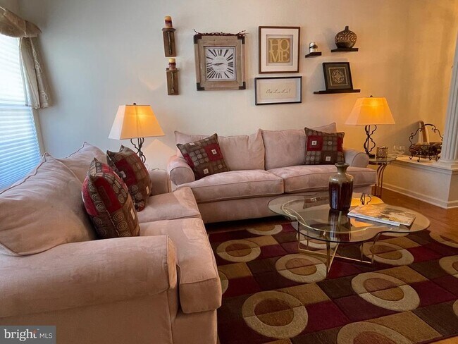 Foto del edificio - 404 Fairview Way
