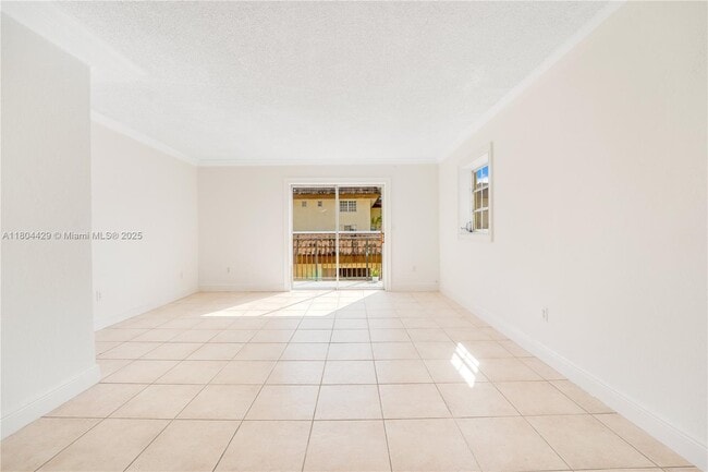 Building Photo - 8500 SW 109th Ave