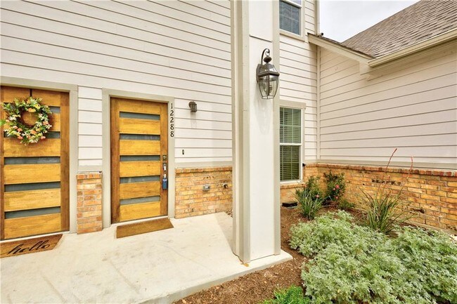 Building Photo - 12288 Mulligan Glen Ct