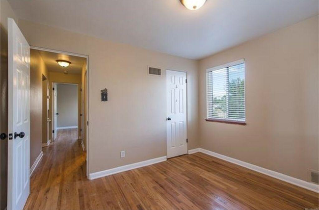 Building Photo - 3622 Hudson Street