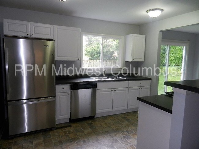 Foto del edificio - 4666 Dundee Ave