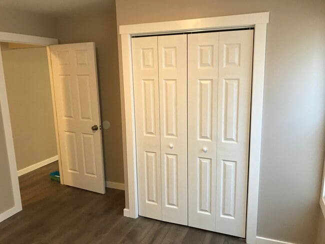 Bedroom - 205 Center St