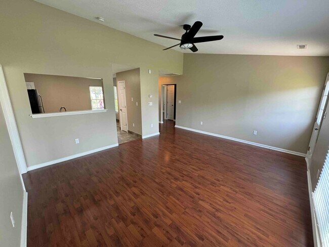 Building Photo - 3618 Chepstow Ct
