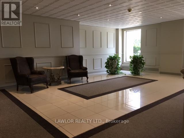 Photo du bâtiment - 3311-3311 Kingston Rd