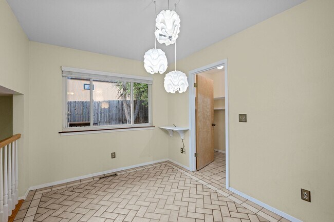 Foto del edificio - 8022 E Bucknell Pl