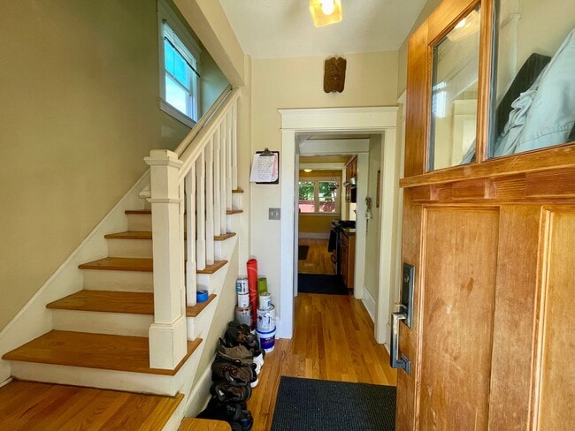 Foto del edificio - Lovely NE  3 Bed 2 Bath - King Neighborhoo...