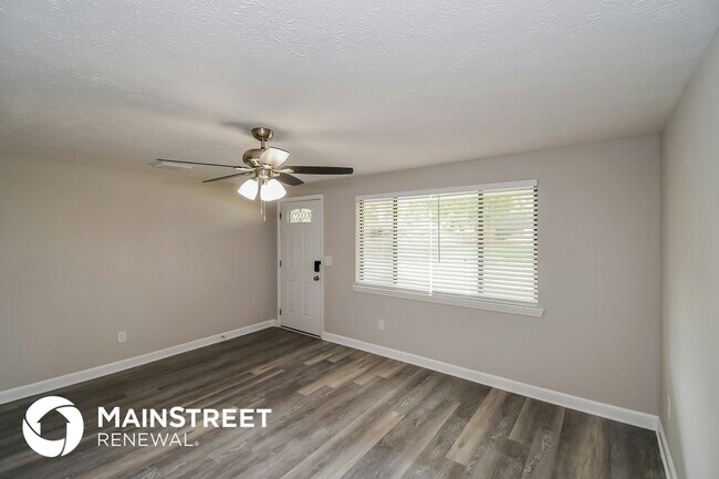 Foto del edificio - 9904 Moss Side Ln