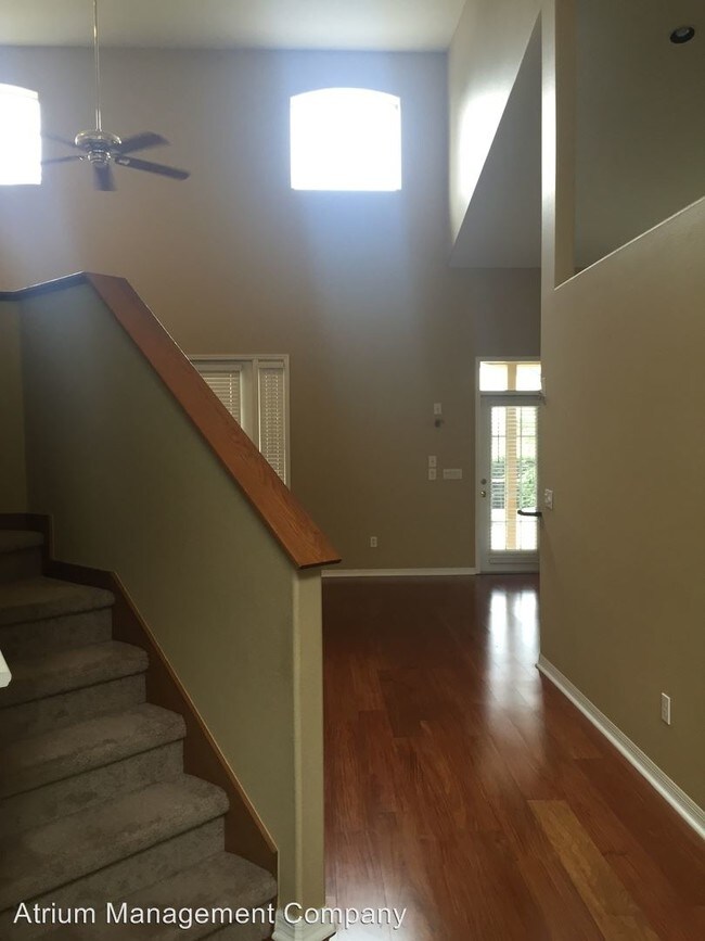 Building Photo - 1522 Cherry Lake Way