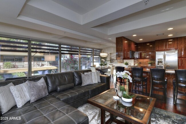Building Photo - 7141 E Rancho Vista Dr