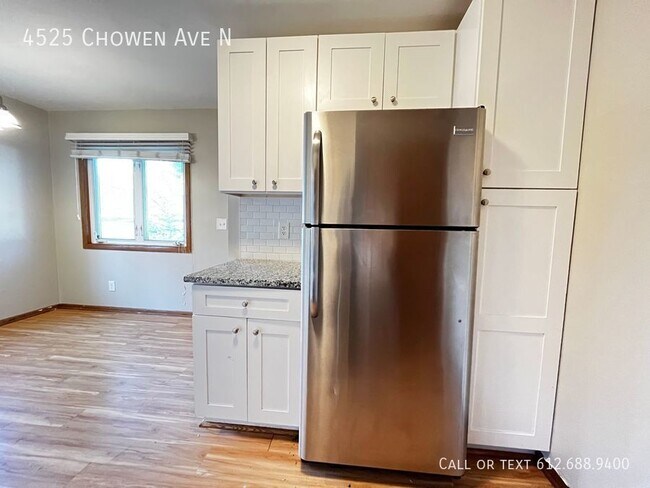 Building Photo - 2 Bed 1.5 Bath with 1 Car Garage -  Septem...