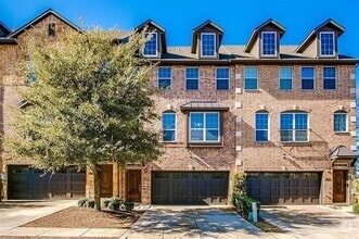 Building Photo - 1462 Biltmore Ln