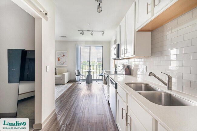 Foto del edificio - 151 E Blount Ave