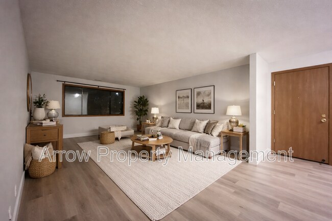 Foto del edificio - 2340 N 44th St