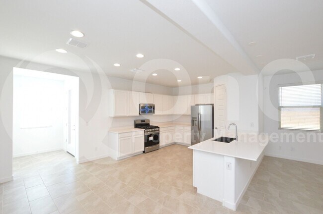 Foto del edificio - 12617 W Morten Ave